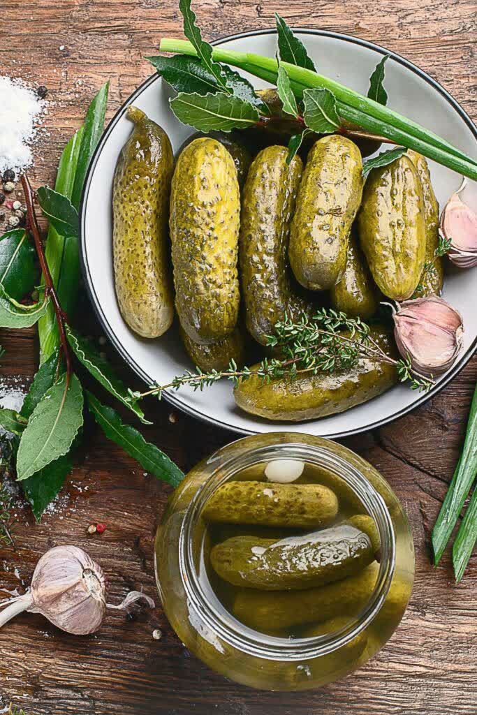 طرز تهیه خیارور ساده وفوری در 15 دقیقه